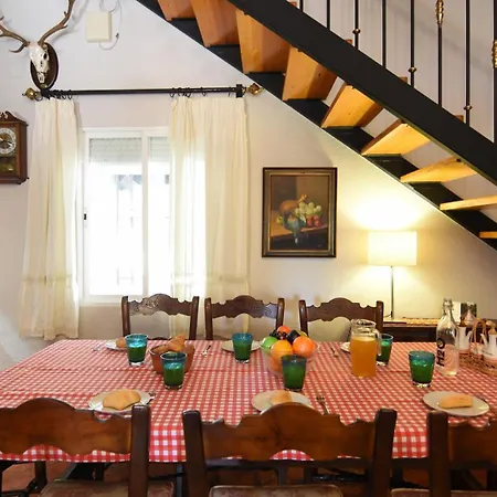 Pradillos Villa